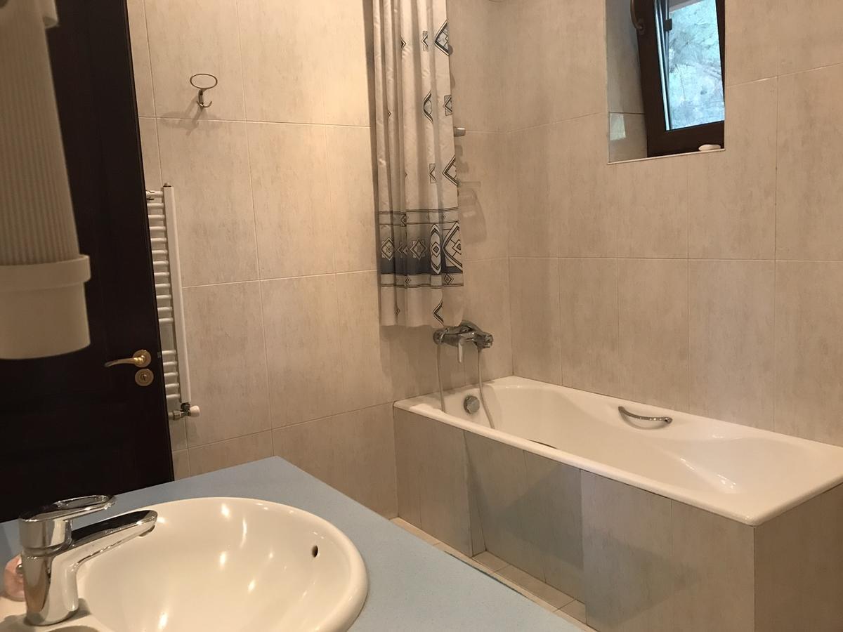 Rare House With Garden Villa Tbilisi Bagian luar foto