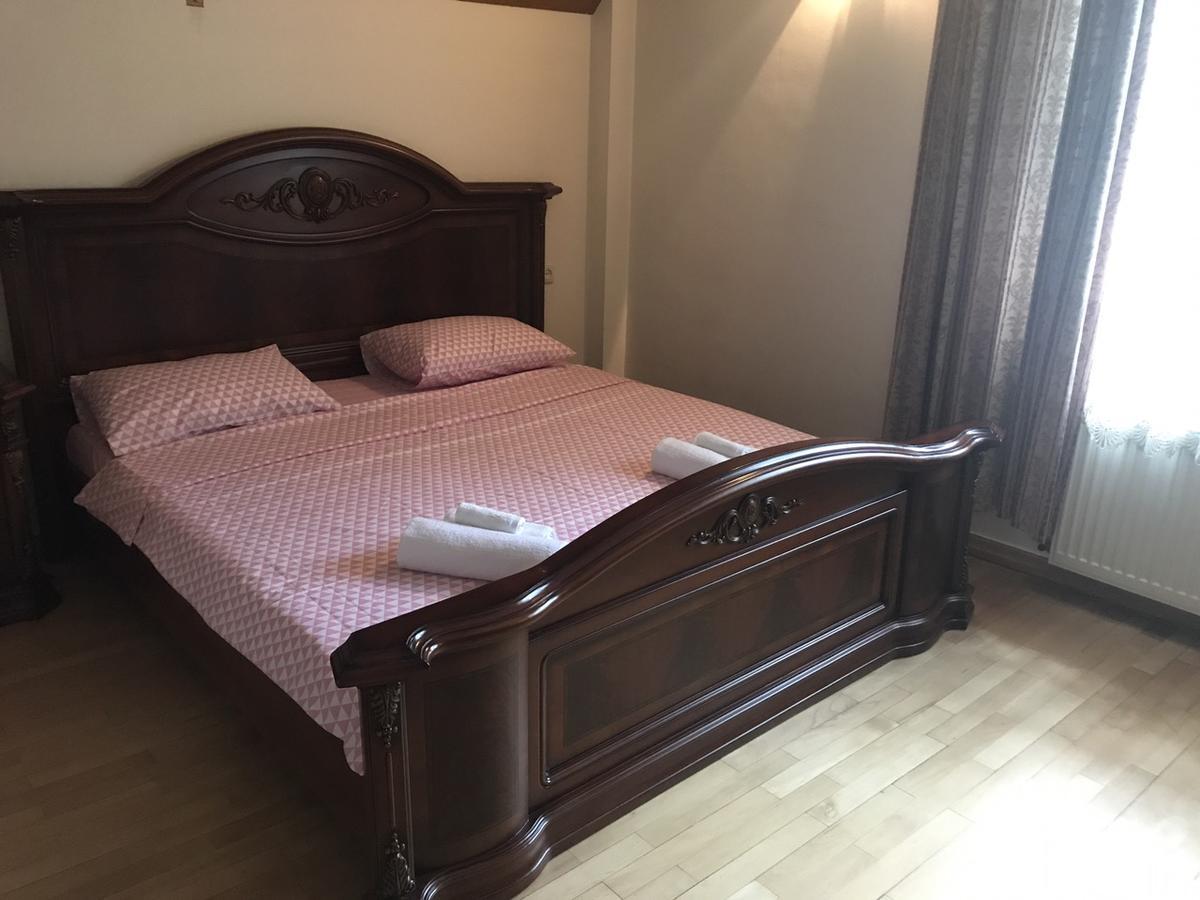 Rare House With Garden Villa Tbilisi Bagian luar foto